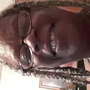 Meet your Posher, Marcia